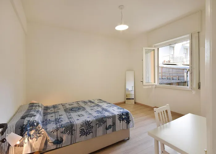 2 Bedroom Stunning In Appartement *