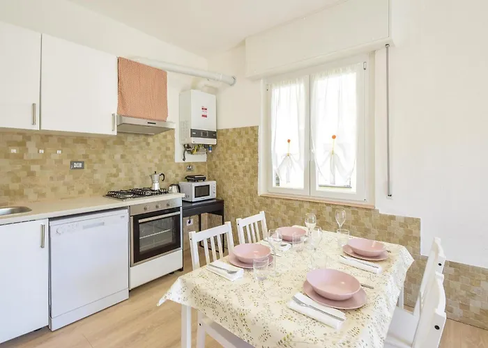 2 Bedroom Stunning In Appartement